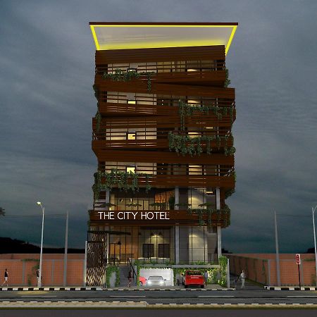 เดอะ ซิตี้ โฮเต็ล Hotel อัมบอน ภายนอก รูปภาพ
