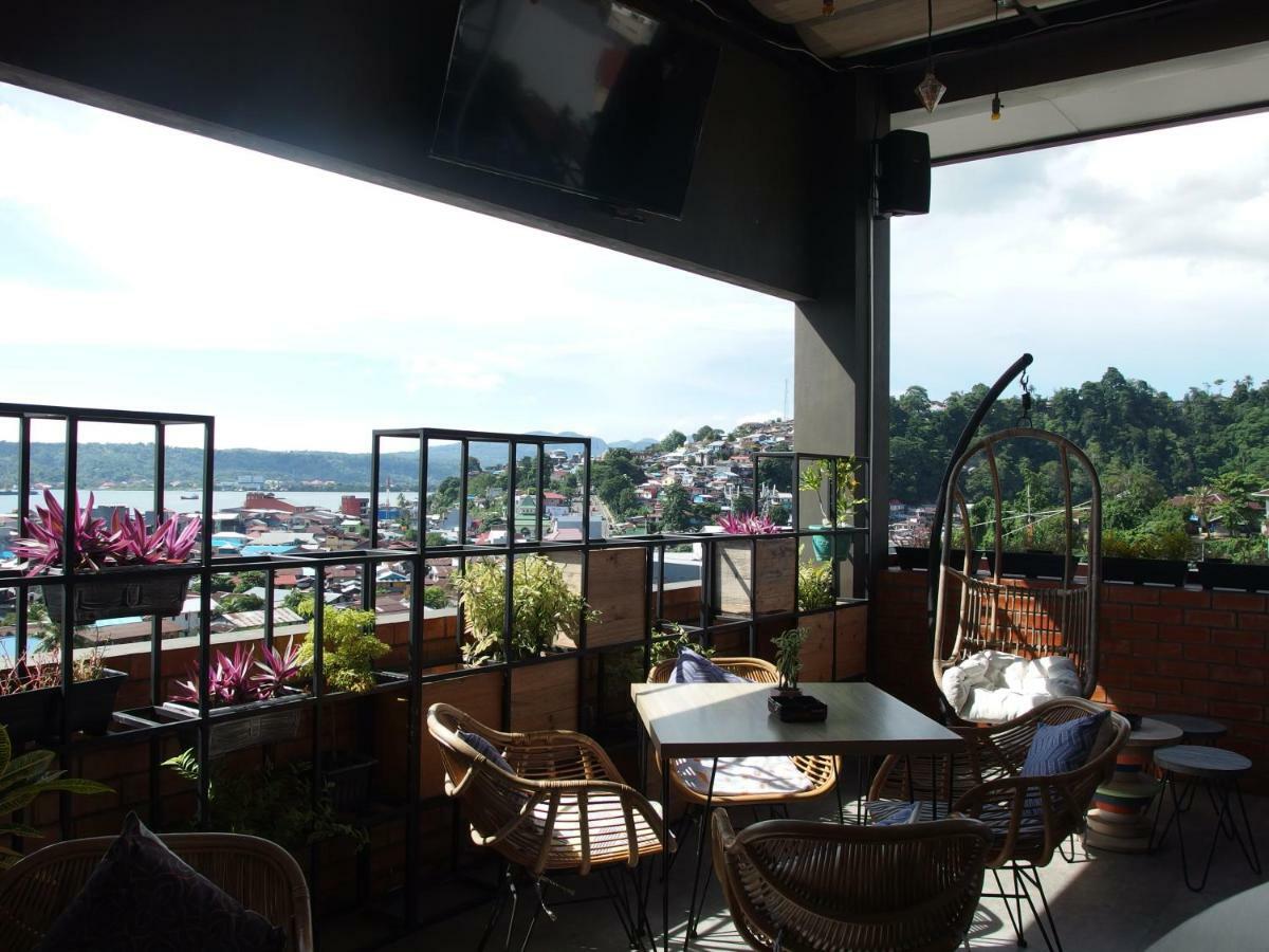 เดอะ ซิตี้ โฮเต็ล Hotel อัมบอน ภายนอก รูปภาพ